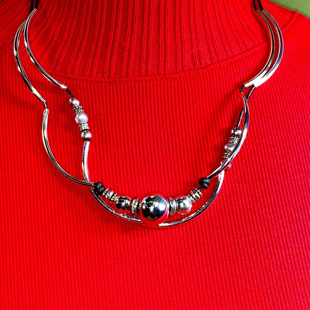 Lizzy James 2 stran Silver and pearls